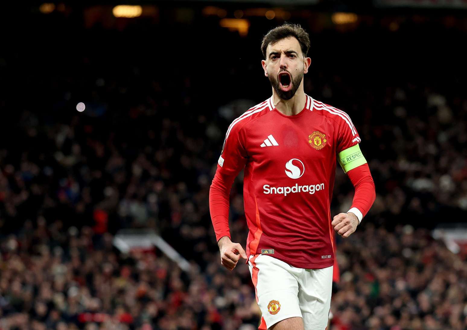 Bruno Fernandes comemorando um gol do Manchester United 