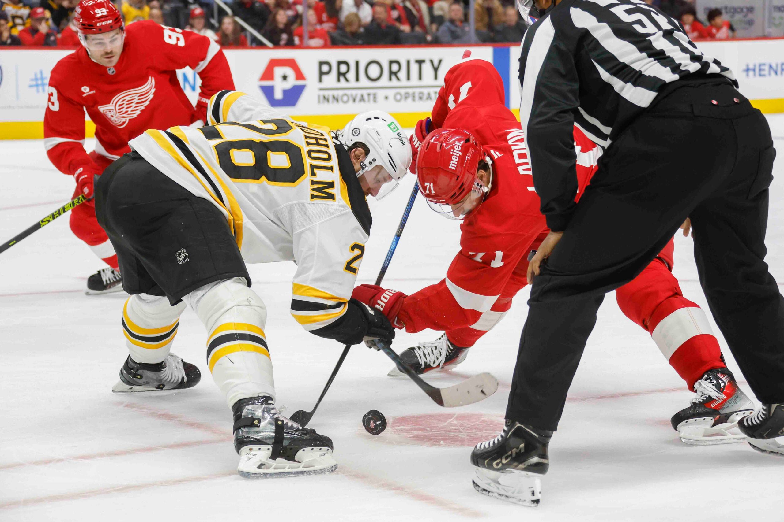 Daily Bean: Bruins Lose; Larkin Suspended; Flyers Reality Check