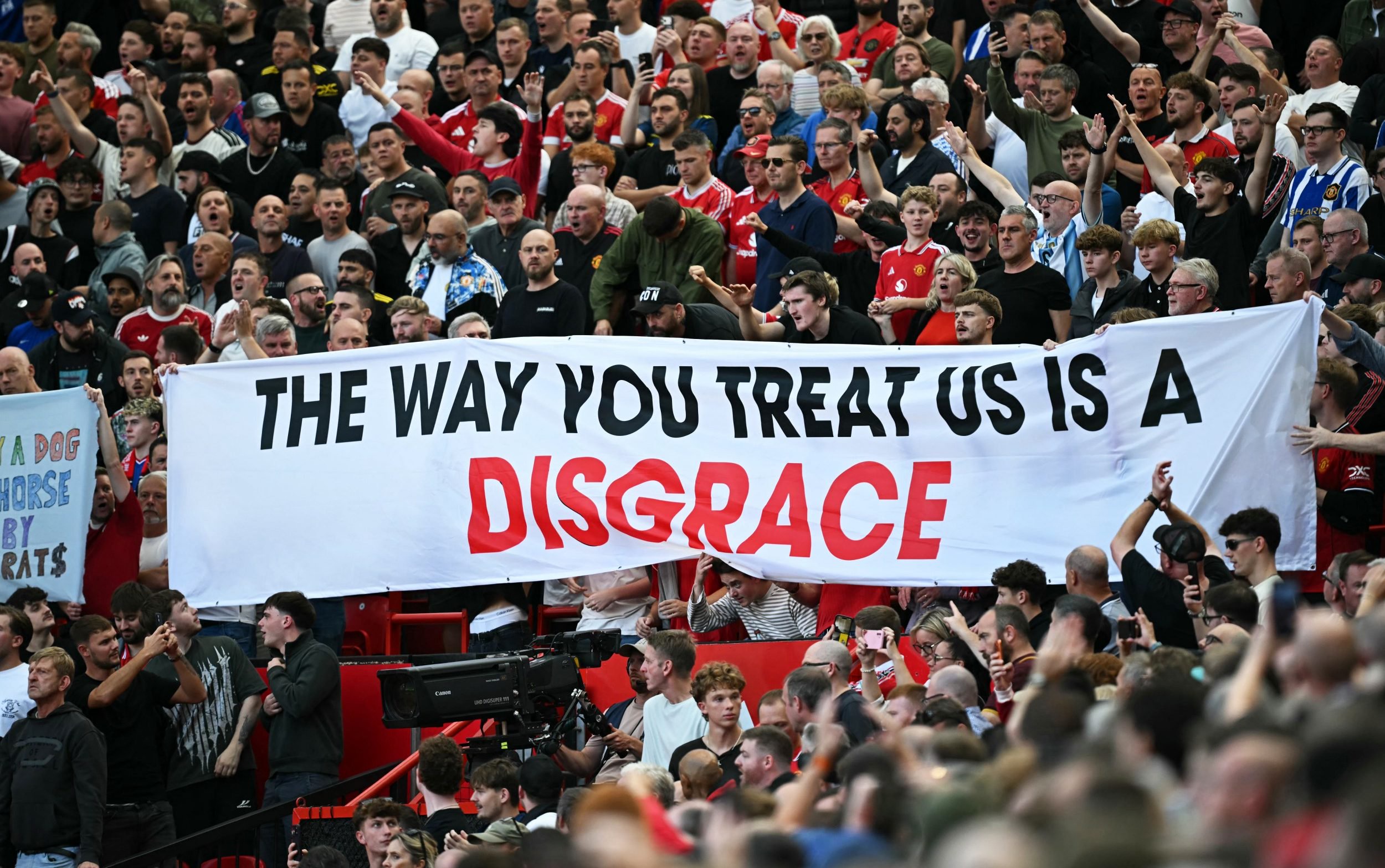 United fans protests