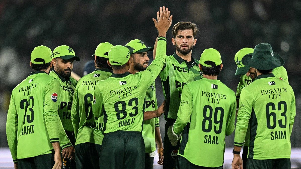 PAK vs ENG, ODI tri-series Match 2 Live Updates