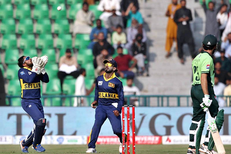 - Pakistani batsman Shadab Khan back to pavilion after out by (Arachchige) as in the background Sri Lanka Player celebrated during the one-day international (ODI) tri-series cricket match between Sri Lanka and Pakistan at the Gaddafi Cricket stadium. APP/MTF/TZD/SSH