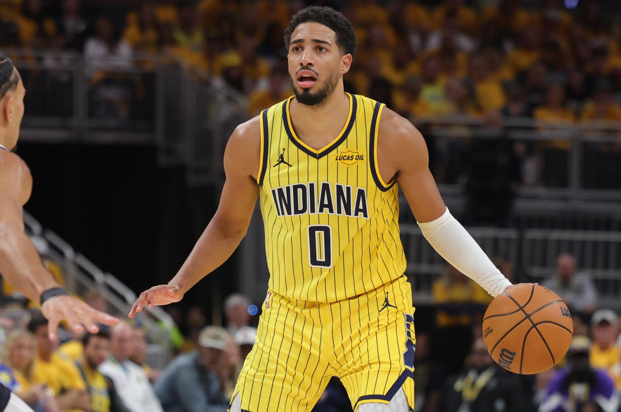 Dallas Mavericks v Indiana Pacers