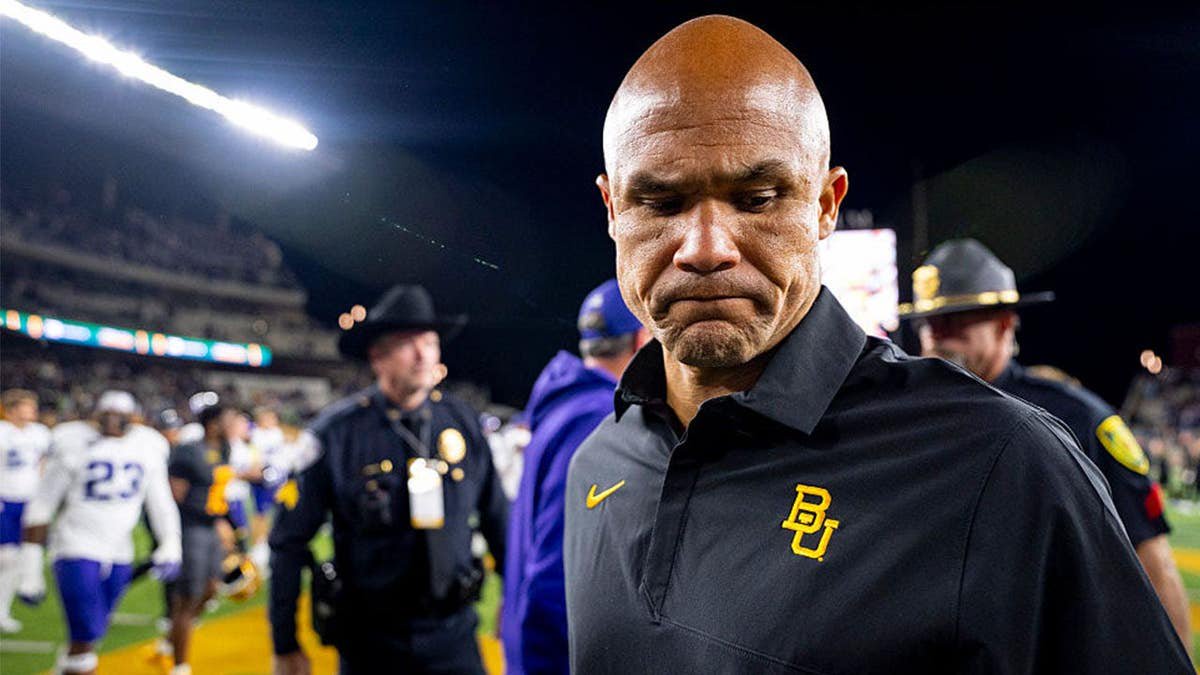 Head coach Dave Aranda of the Baylor Bears