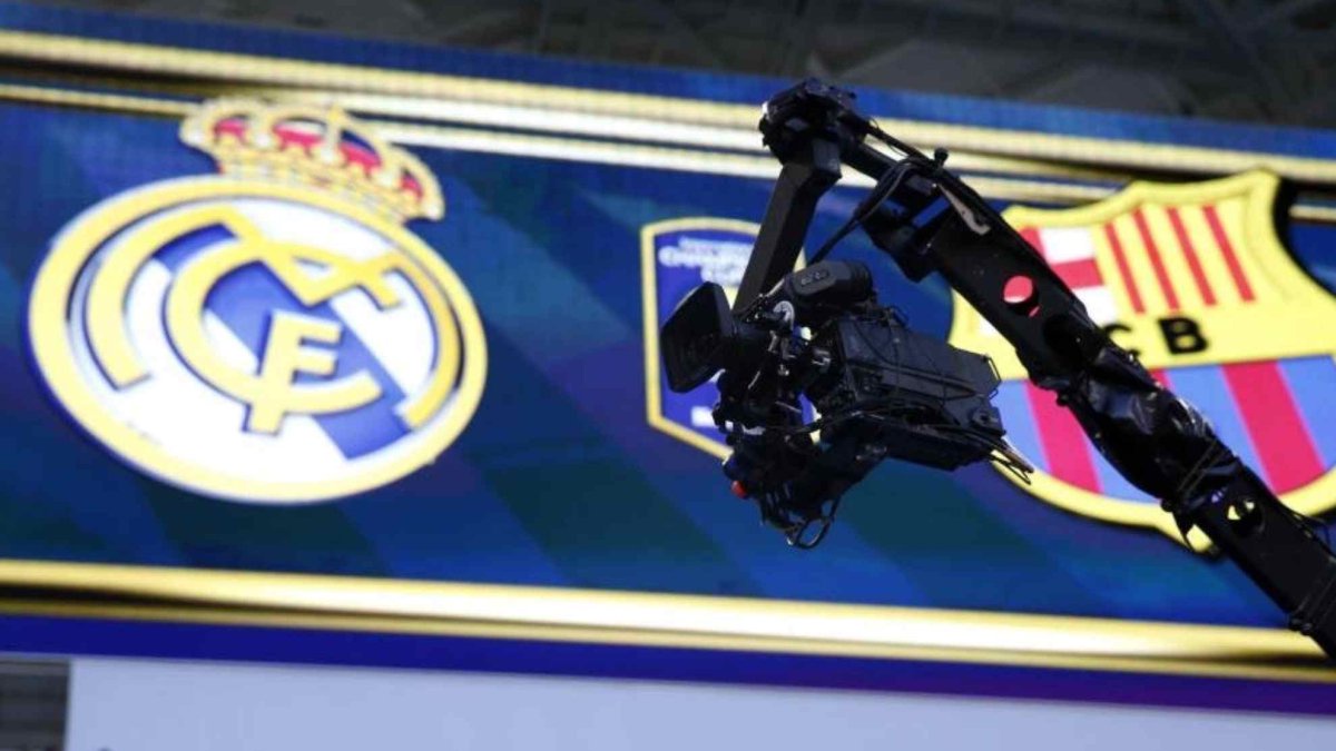 Lamine Yamal and Kylian Mbappé feature in El Clásico
