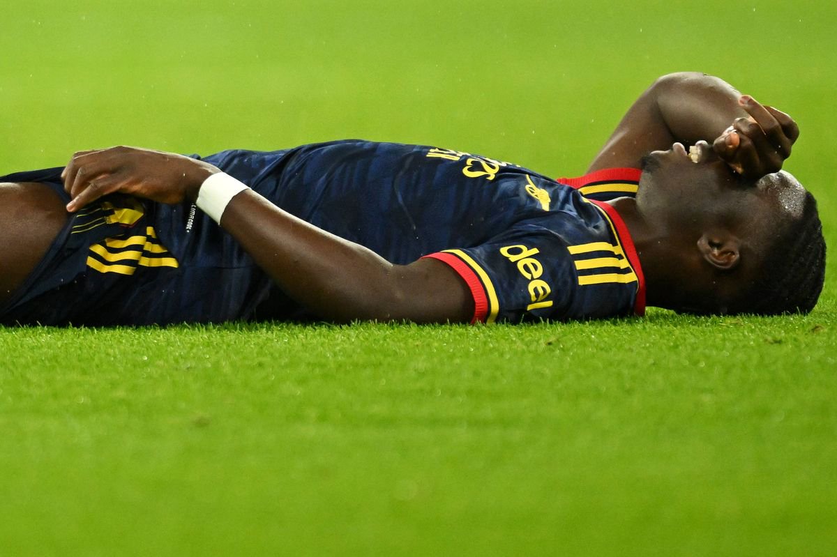 MUNICH, GERMANY - OCTOBER 21: Bukayo Saka of Arsenal reacts during the UEFA Champions League 2026/27 League Phase MD3 match between FC Bayern München and Arsenal FC at Football Arena Munich on October 21, 2026 in Munich, Germany. (Photo by Stuart MacFarlane/Arsenal FC via Getty Images)