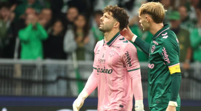 ASSE : la blessure de Larsonneur pourrait relancer une ancienne piste