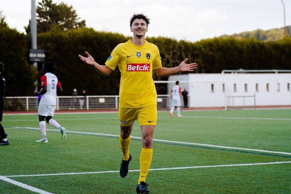 Léo Richard s'est offert un triplé contre Déville-Maromme. Bon pour la confiance !