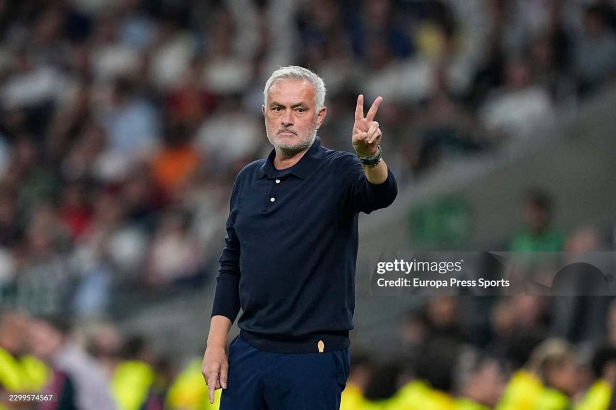 Mourinho talked about his relationship with referees in Spain
