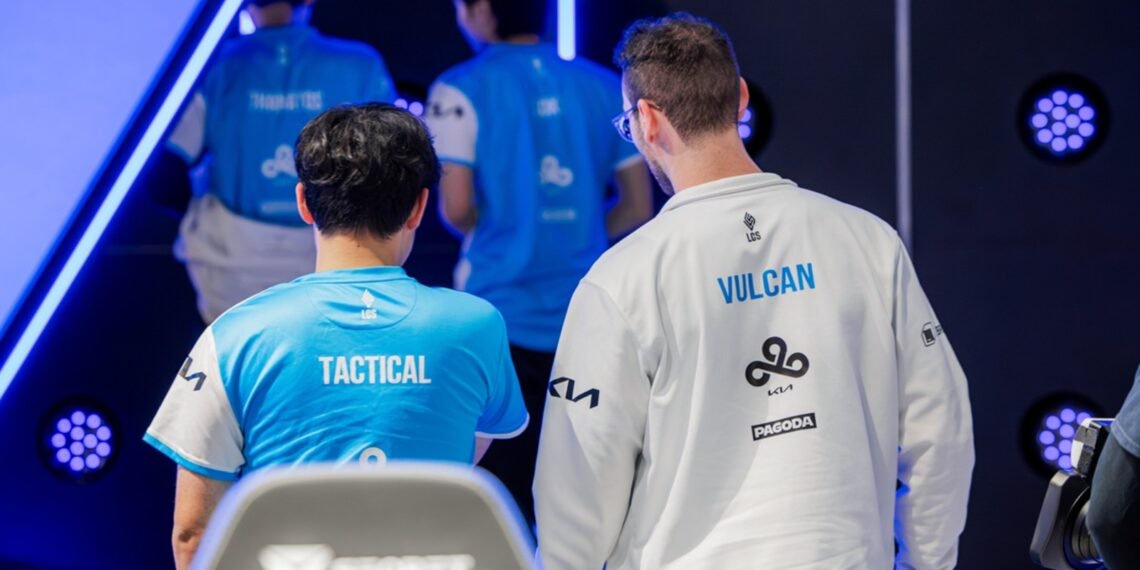 « Nous sommes pathétiques » : Vulcan craque après le fiasco de Cloud9, premier éliminé des Worlds