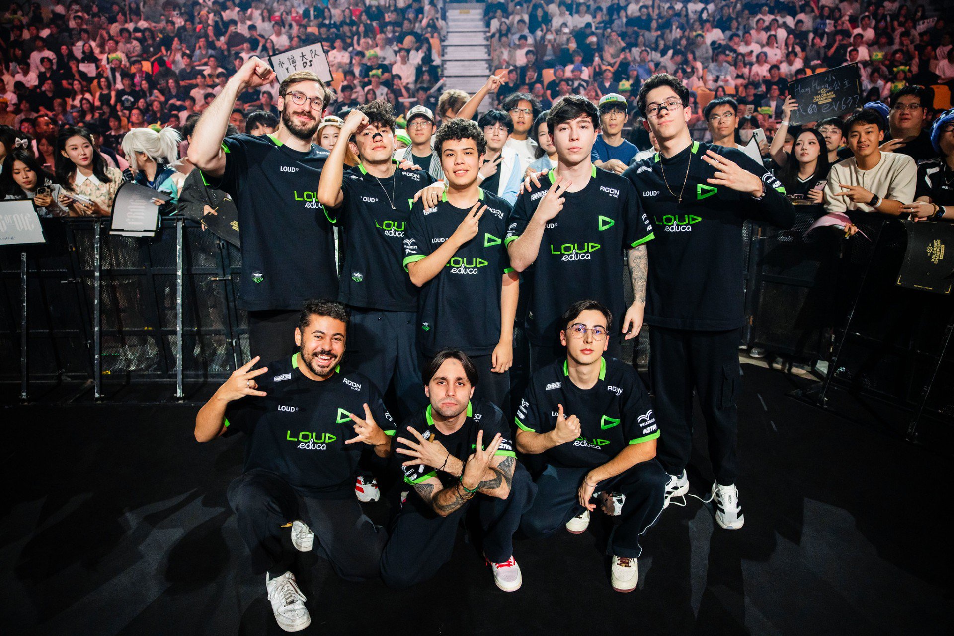 O elenco atual da equipe brasileira de Valorant da Loud é composto pelos jogadores lukxo, Darker, Erde (IGL), Tkzin e DaviH (Foto: Colin Young-Wolff/Riot Games)