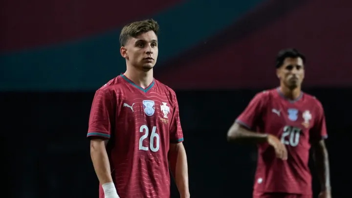 Francisco Conceição suspenso por três jogos pela UEFA: jogador penalizado por insultos à arbitragem no jogo frente à Noruega