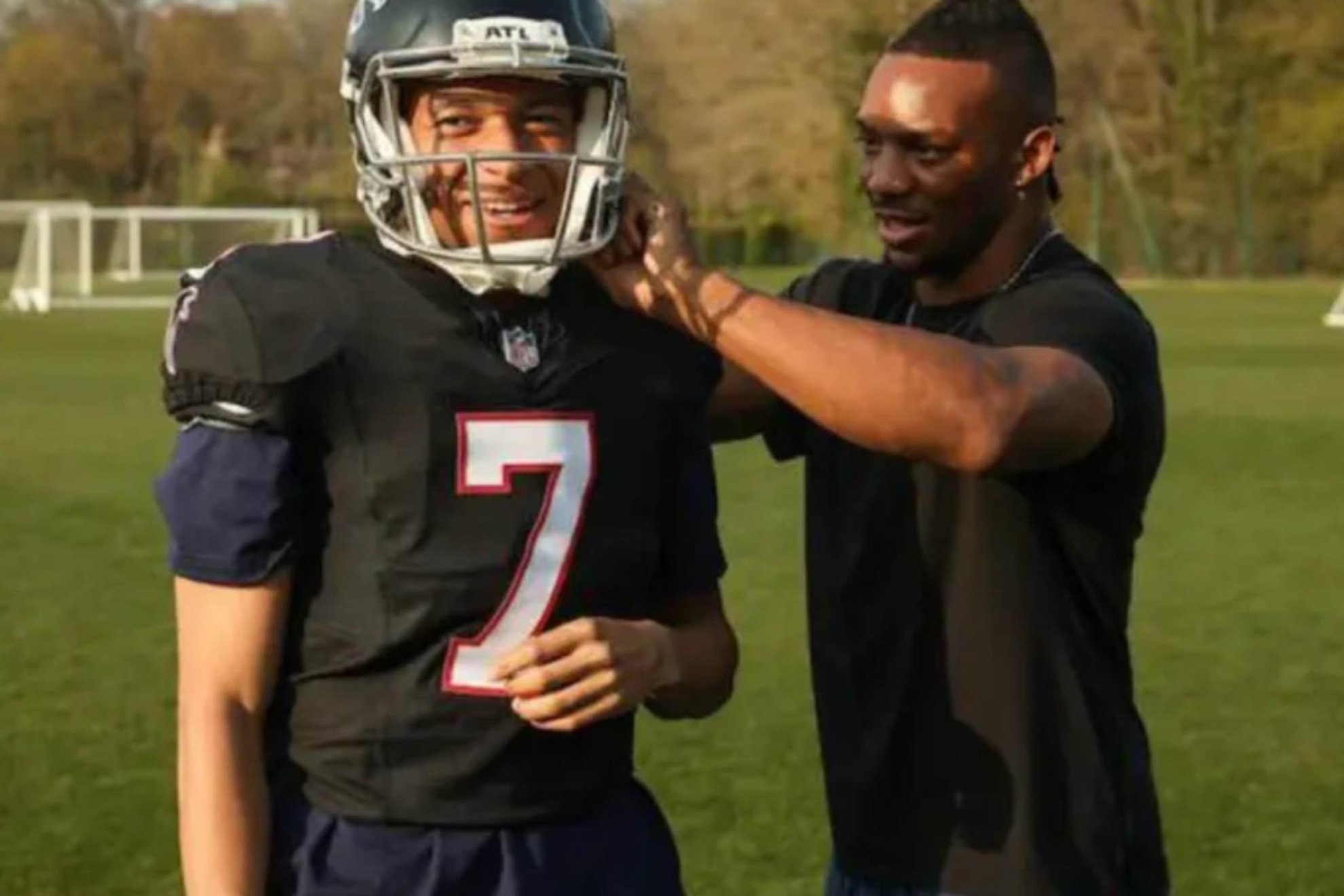 Kylian Mbappé shares a video of himself practicing American football with Bijan Robinson, a star player for the Atlanta Falcons