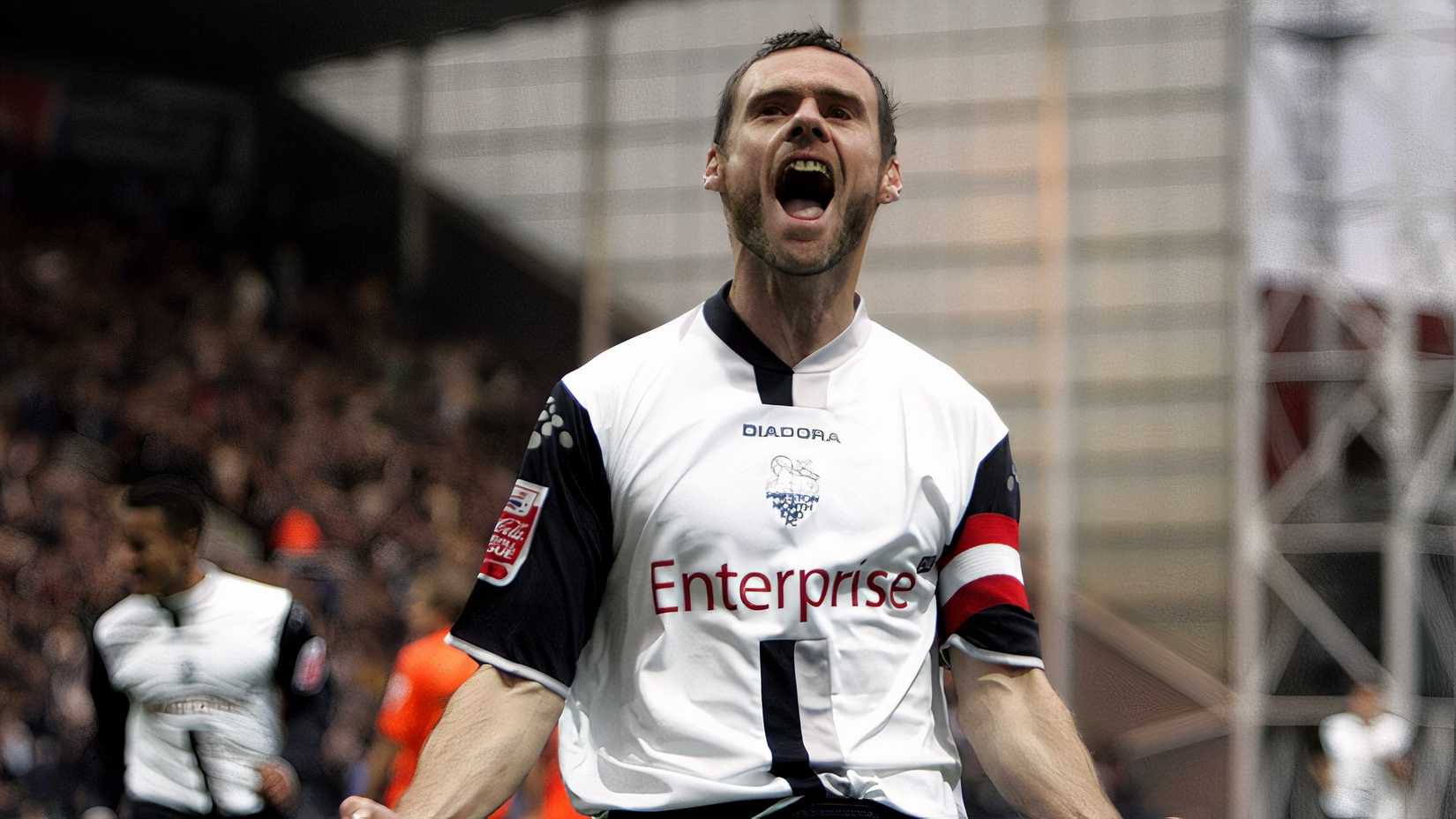 Graham Alexander, Luton Town