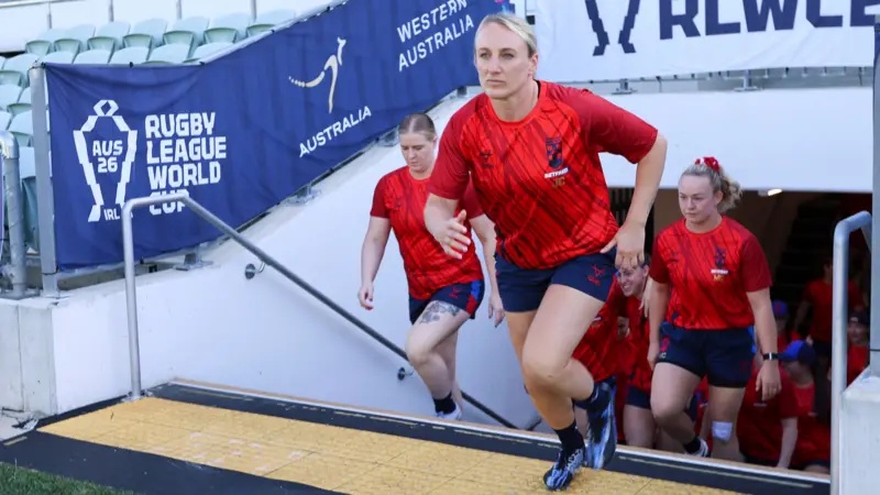 Jodie Cunningham runs out